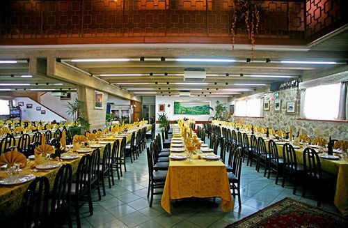 Albergo Ristorante Il Pescatore Villetta Barrea Esterno foto
